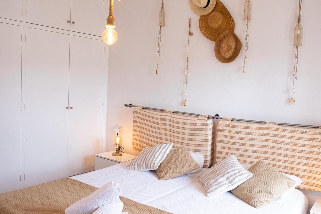Linda, Ruime Prive-villa Met Zwembad Met Prachtige Tuin Santa Gertrudis (Ibiza)
