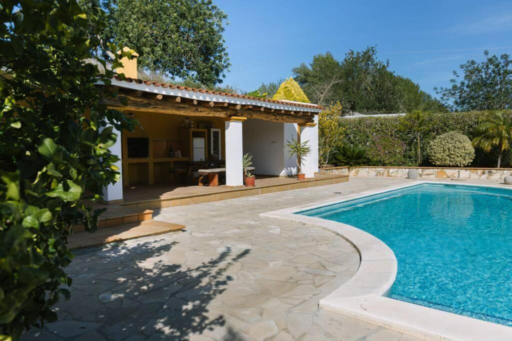 Linda, Ruime Prive-villa Met Zwembad Met Prachtige Tuin Villa Santa Gertrudis (Ibiza)